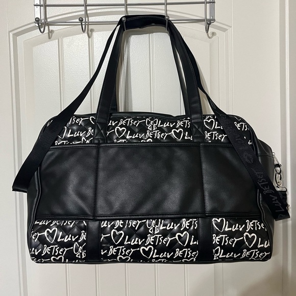 Luv Betsey Johnson Black and White Logo Print Weekender Duffle Bag Luggage - Picture 9 of 15
